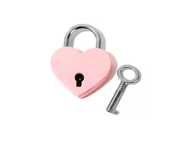 Large Matte Heart Padlock