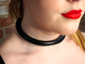 Rigid Black Leather Locking Choker