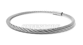 Angled view of the closed stainless steel cable collar