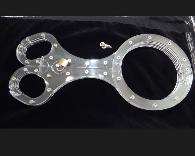 Locking Plexiglass Shrew's Fiddle Restraint