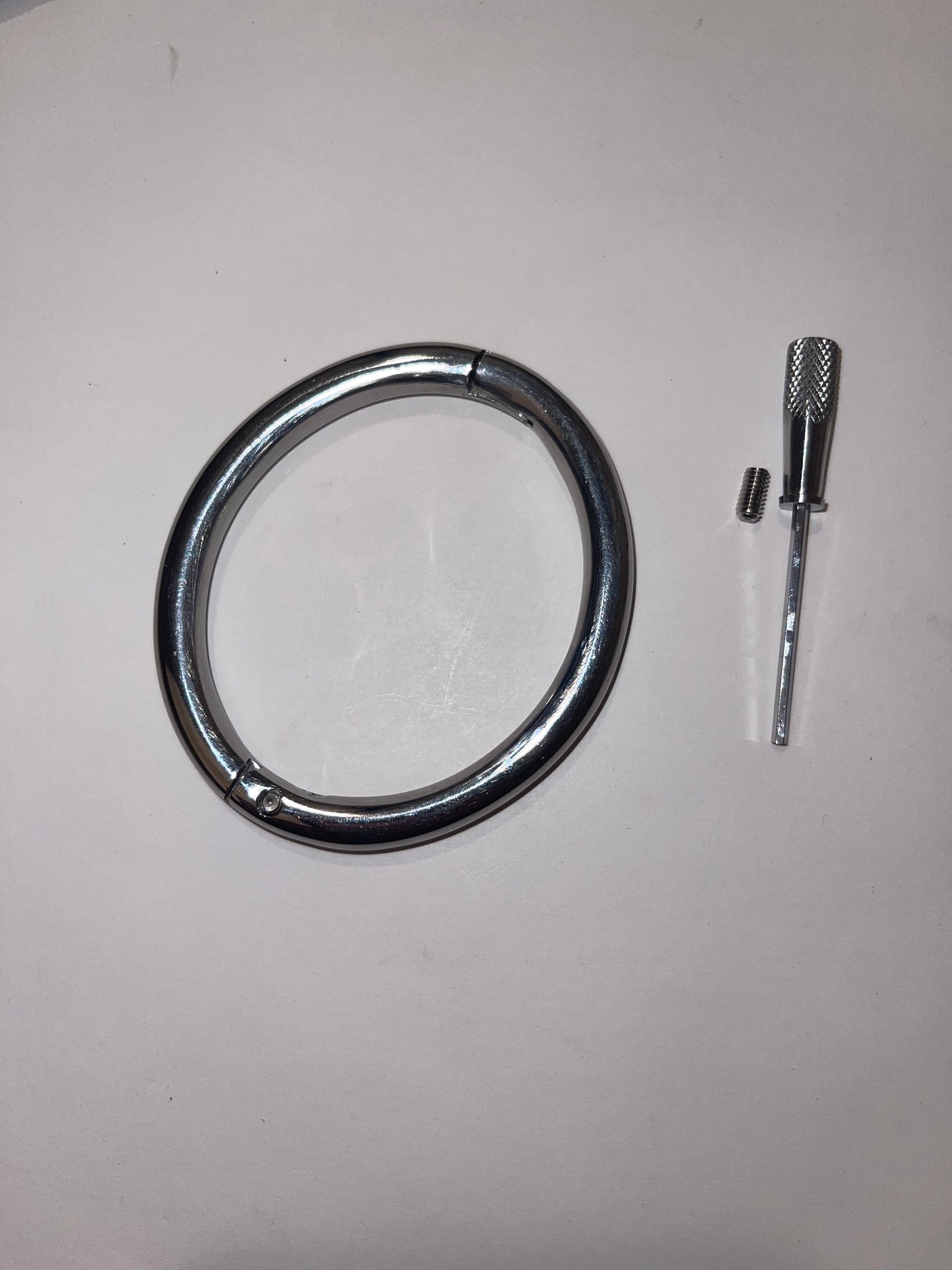 Minor-Scratch Stainless Elliptical Cuff | 7 Inch
