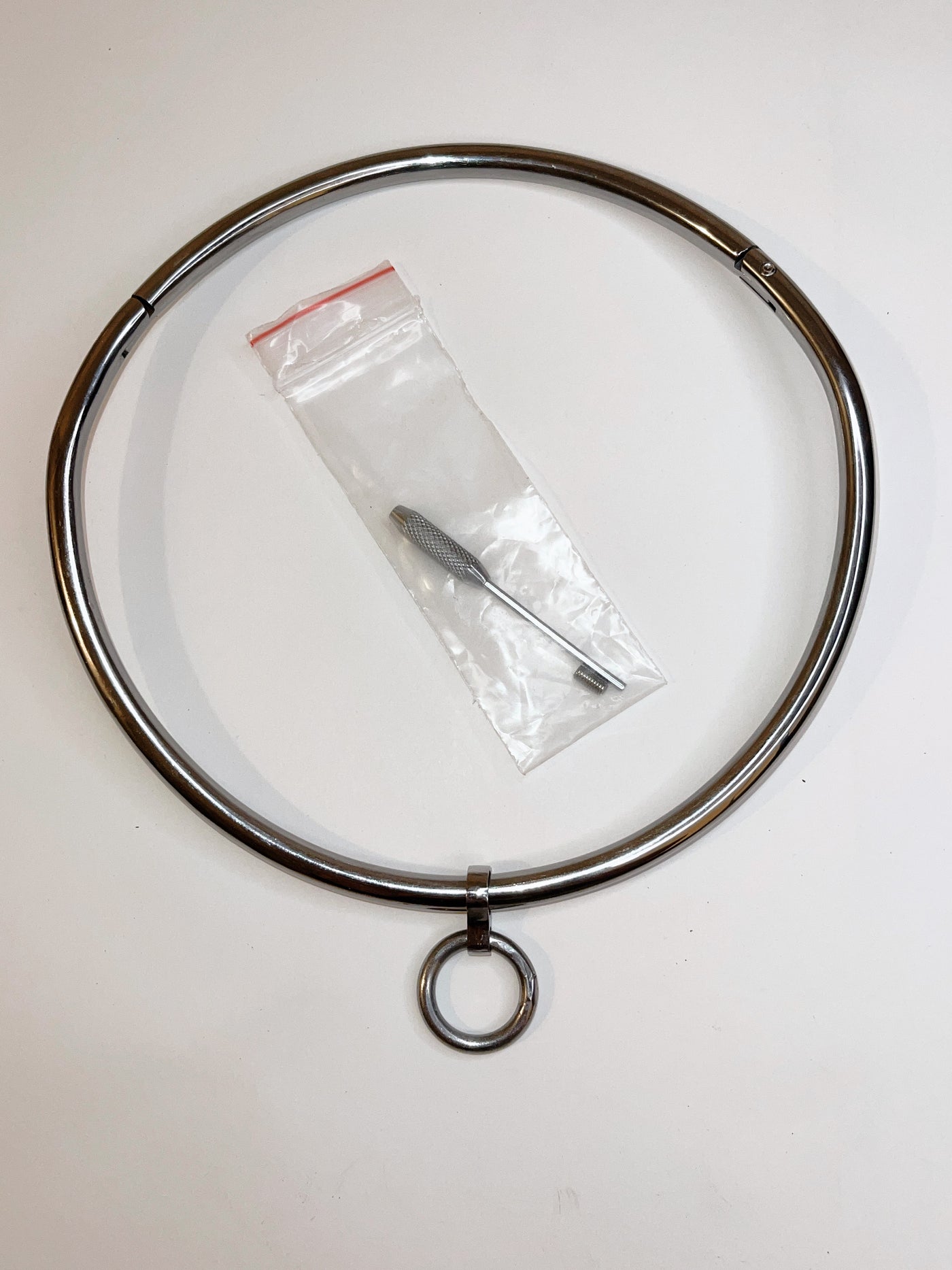 Fine-Scratch Locking Collar with Removable Ring | 20 Inch