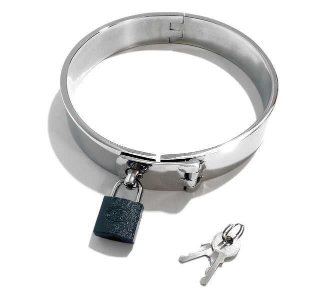Wide Latch Collar with Padlock